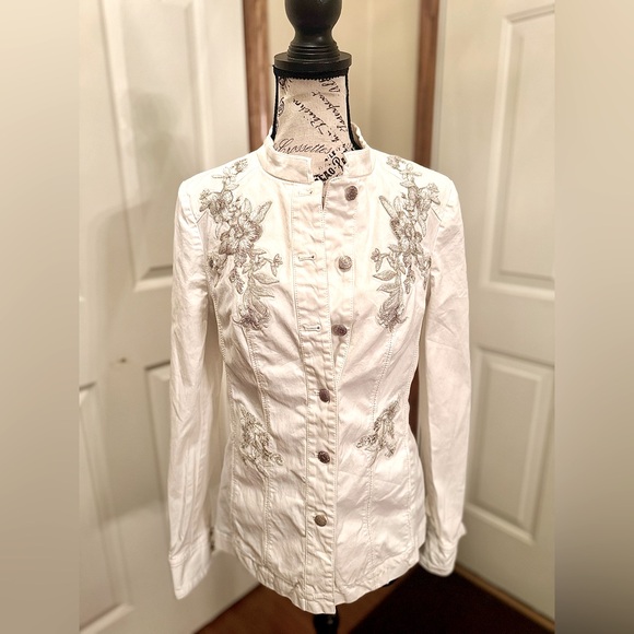 WHBM Embroidered Jacket - Picture 5 of 16
